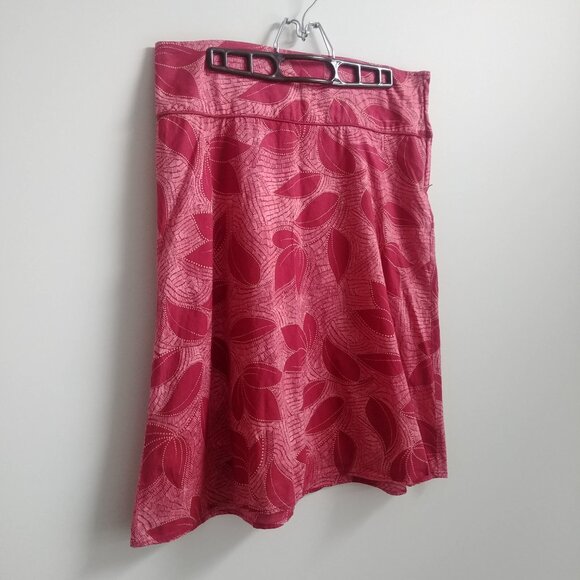 100% cotton H&M pale red leaf pattern skirt size 10 - Picture 3 of 12